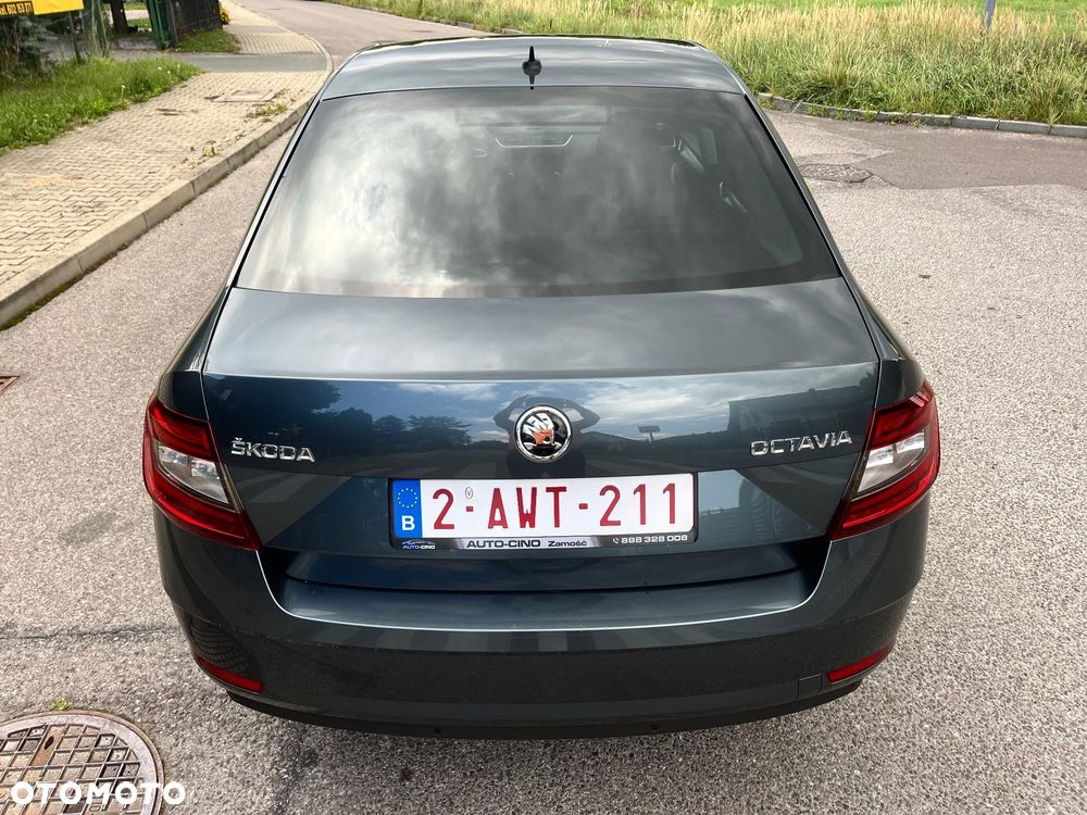 Skoda Octavia 1.6 TDI Soleil - 10