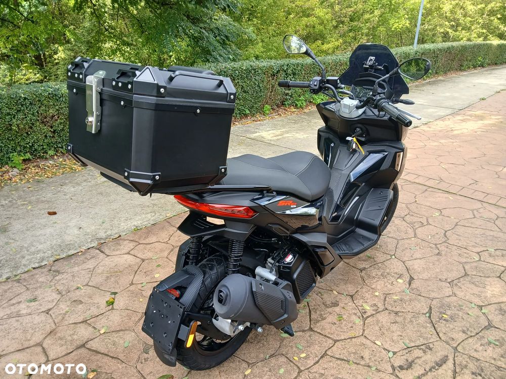 Aprilia SR - 12