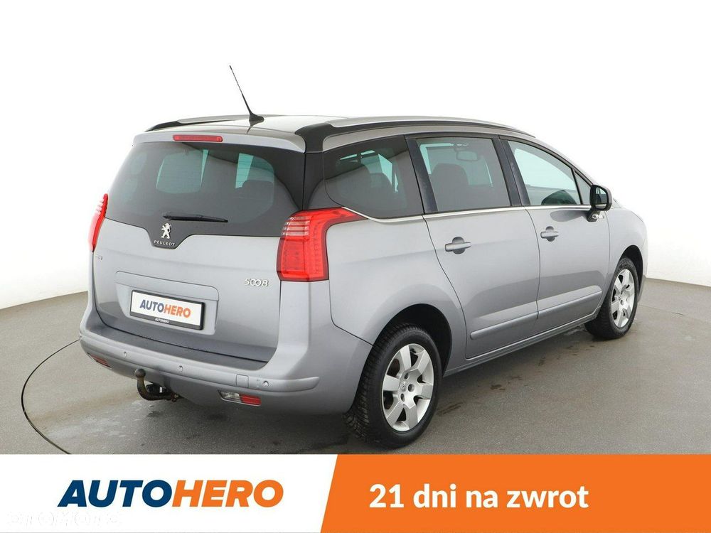 Peugeot 5008 1.6 BlueHDi Style 7os - 8