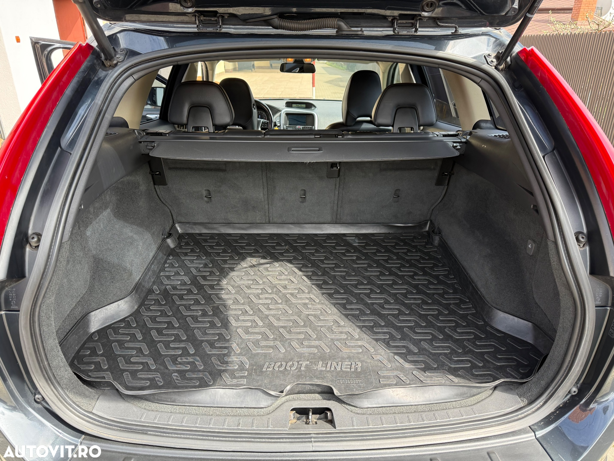 Volvo XC 60 2.4D AWD Aut. Momentum - 18