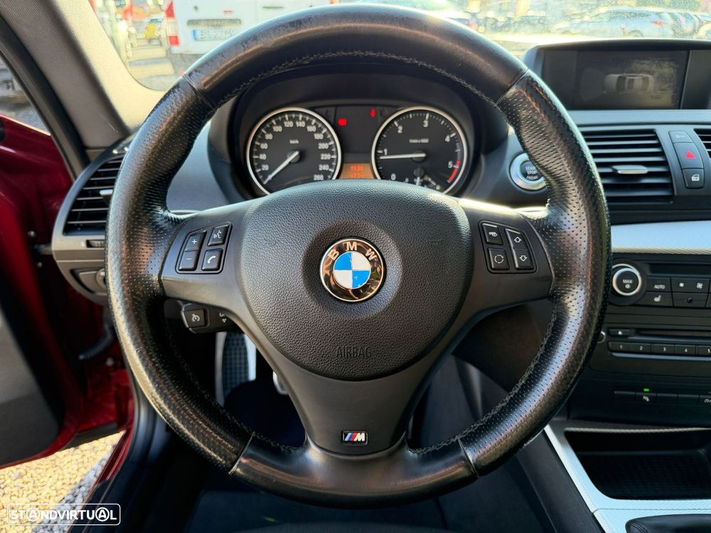 BMW 120 d Pack M - 21