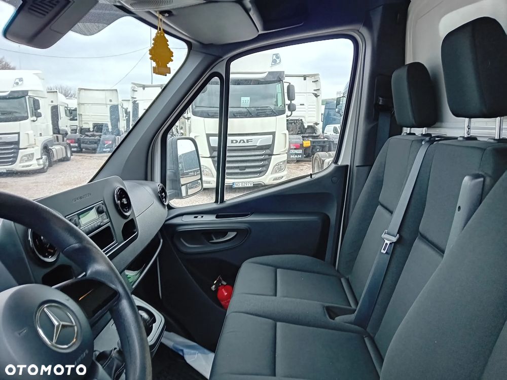 Mercedes-Benz SPRINTER 316 - 15