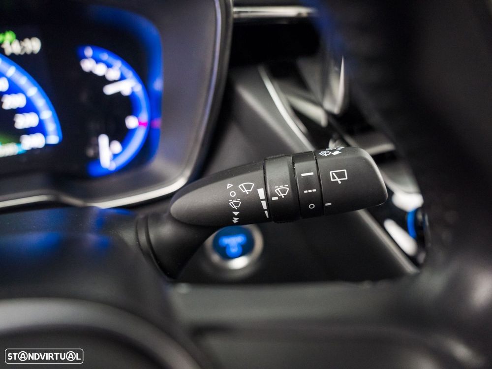 Toyota Corolla 1.8 Hybrid Comfort - 22