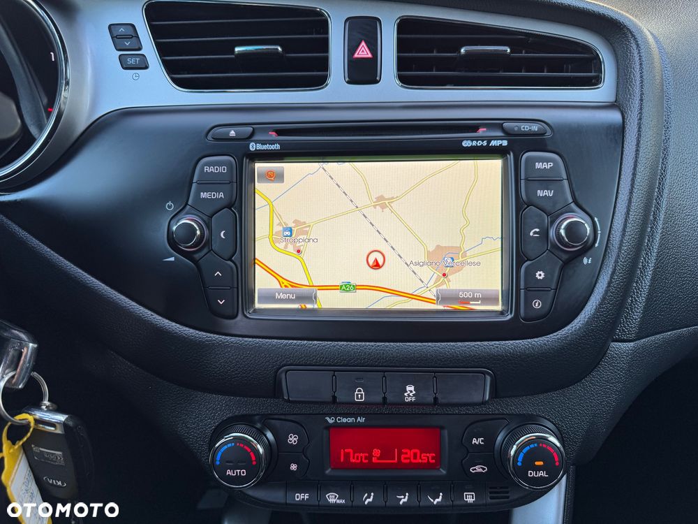 Kia Ceed - 28