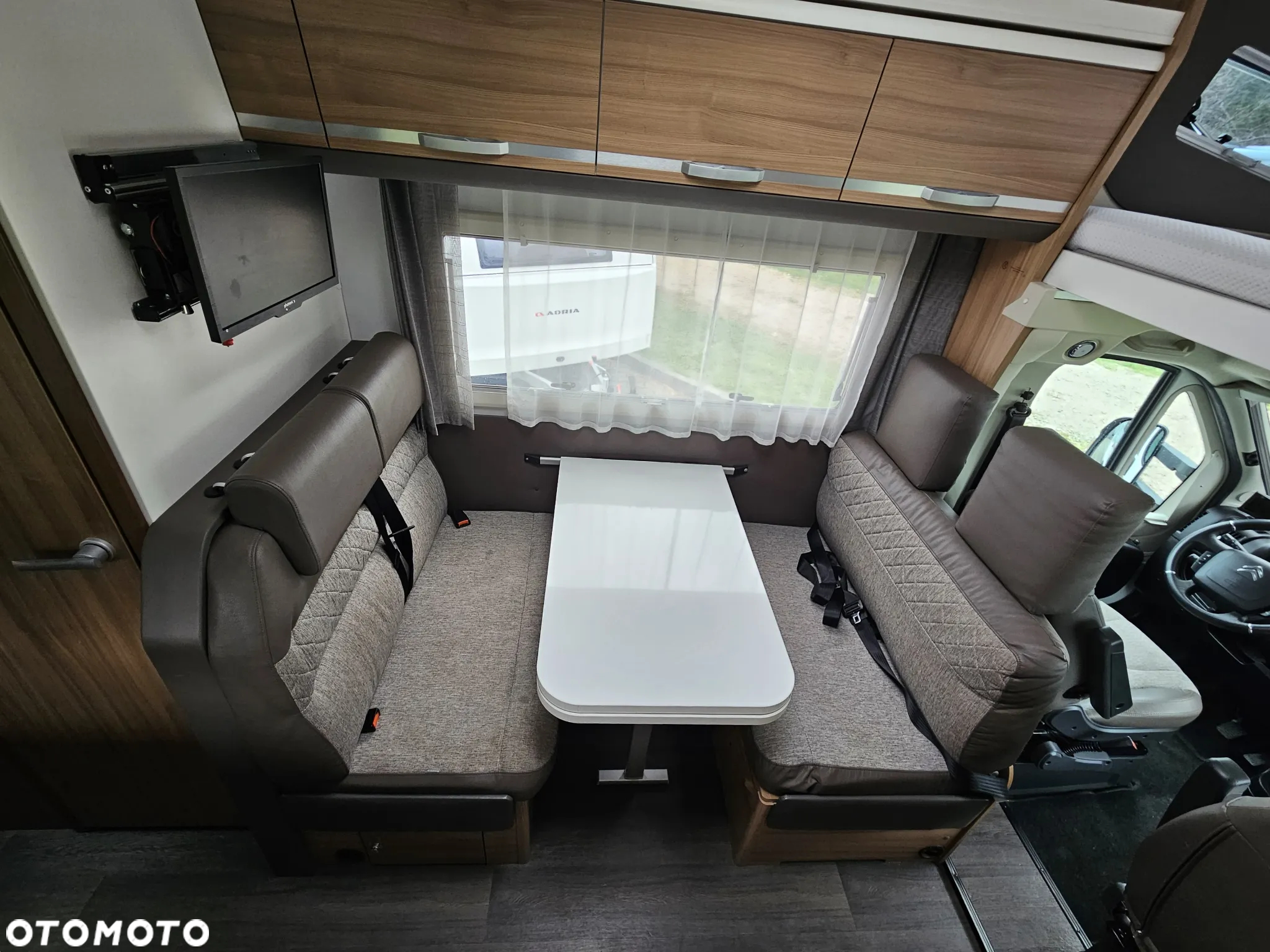 Adria Coral XL 600DP - 10