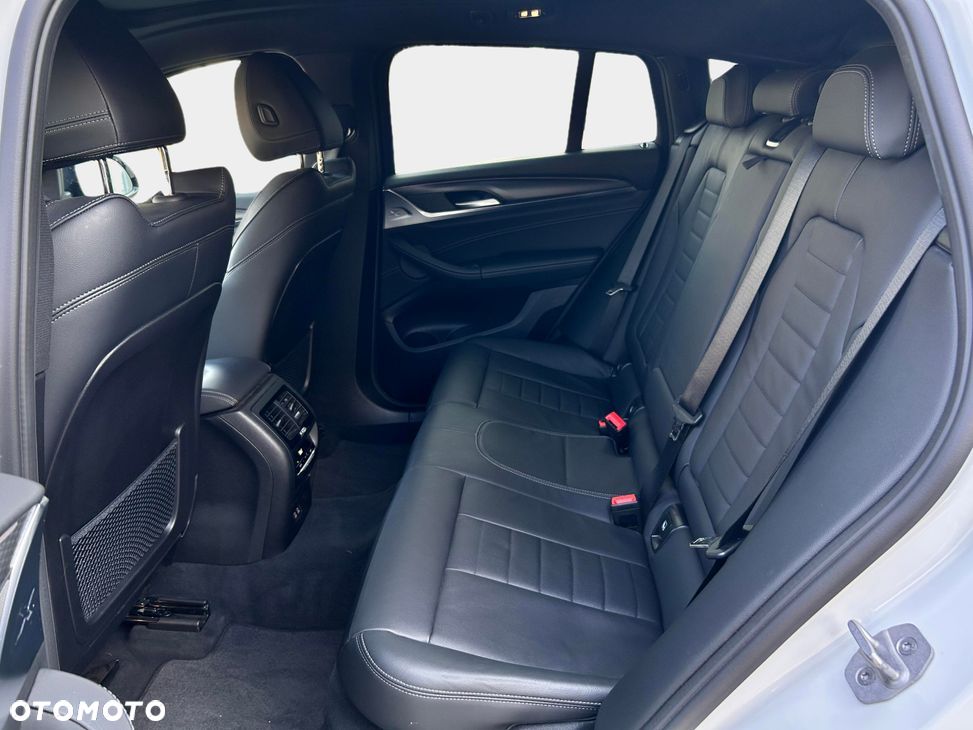 BMW X4 xDrive20d mHEV M Sport sport - 31