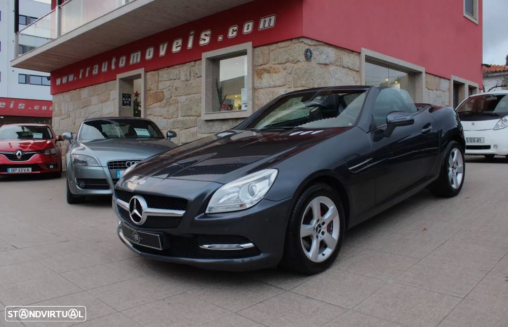 Mercedes-Benz SLK 200 (BlueEFFICIENCY) 7G-TRONIC - 1