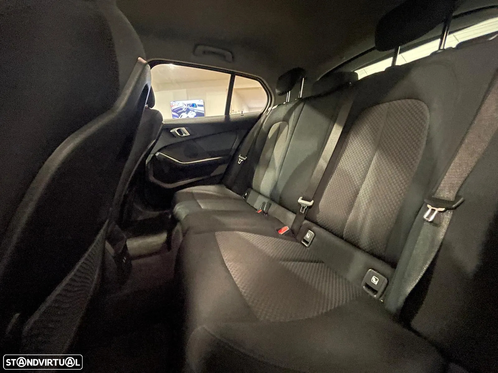 BMW 116 d Corporate Edition Auto - 16