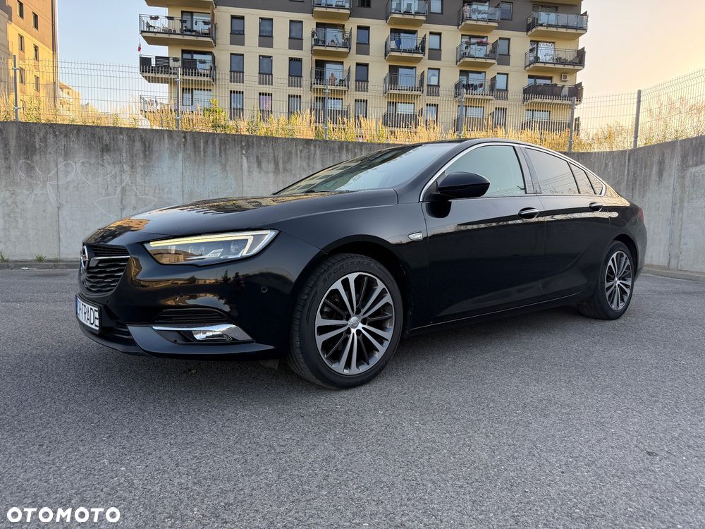 Opel Insignia 1.5 T Exclusive S&S - 8