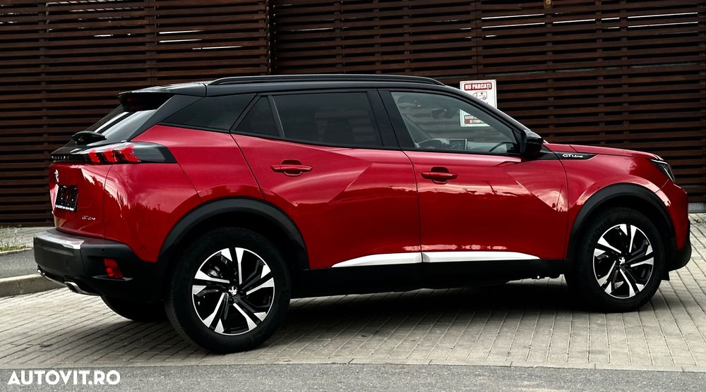 Peugeot 2008 PureTech 130 EAT8 GT Exclusive - 5