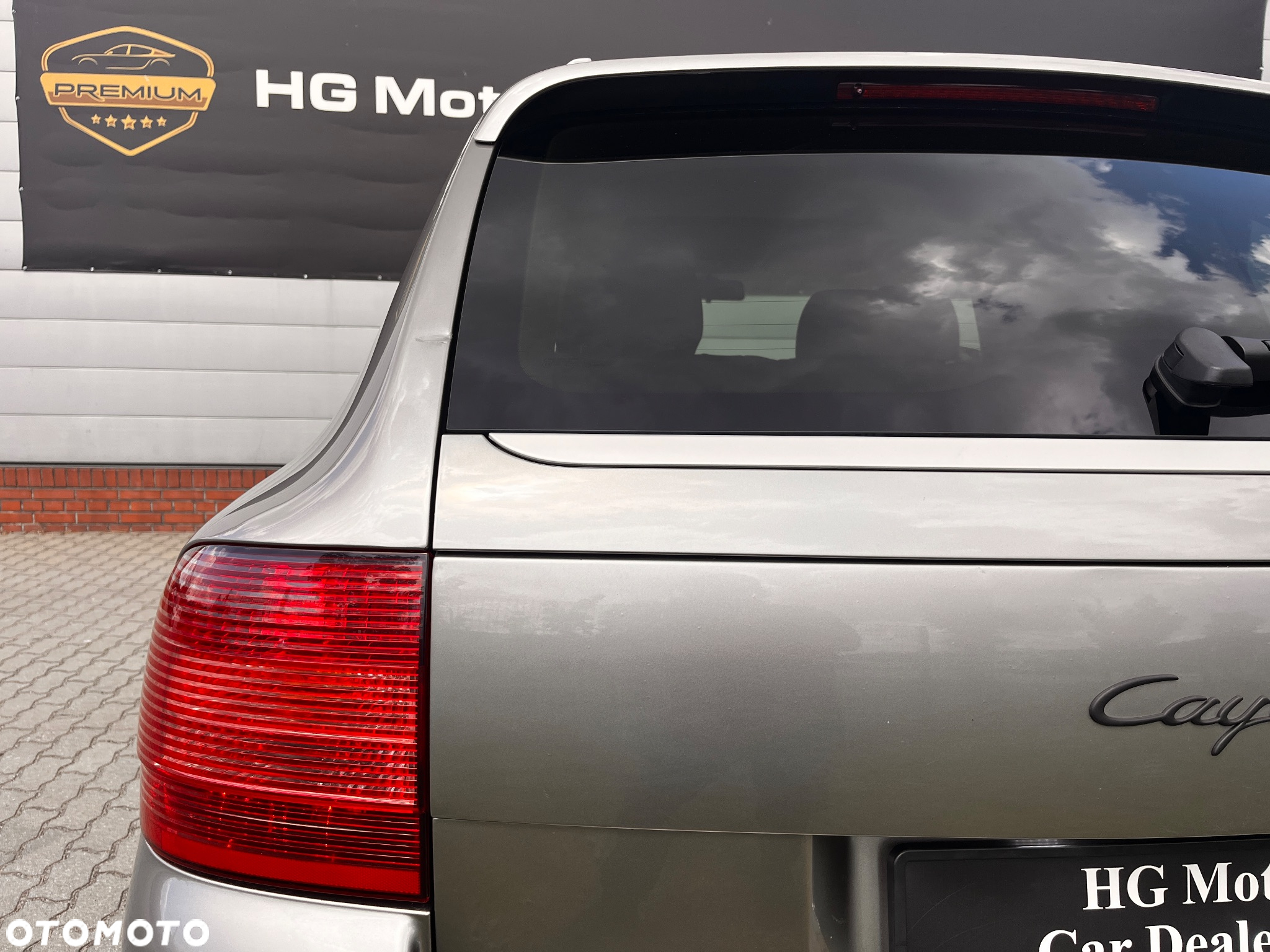 Porsche Cayenne Standard - 11