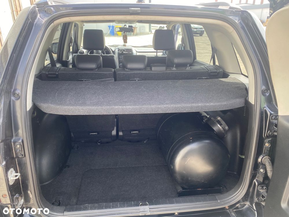 Suzuki Grand Vitara 2.4 Premium - 12