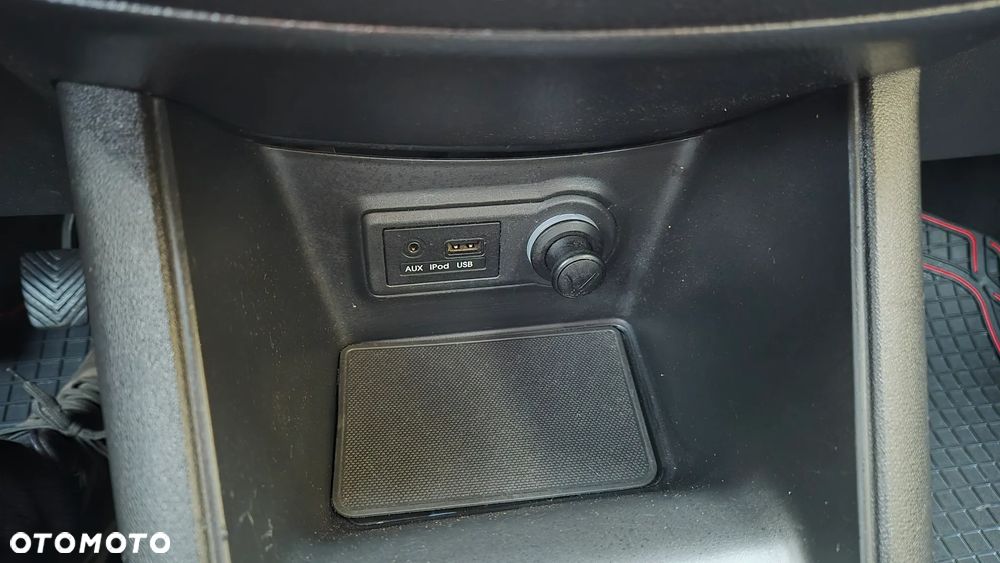 Hyundai ix20 1.4 blue Trend - 16