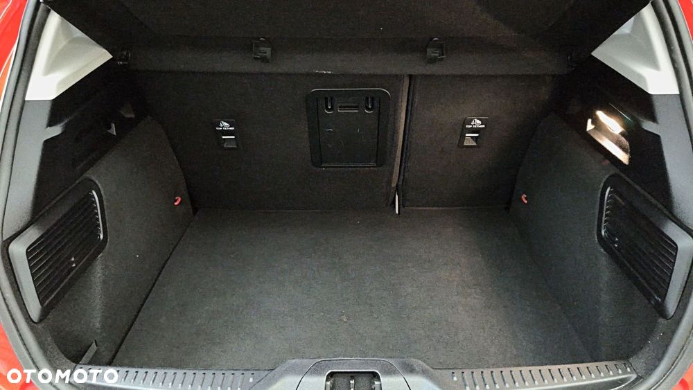 Ford Focus 1.0 EcoBoost mHEV Titanium X - 12