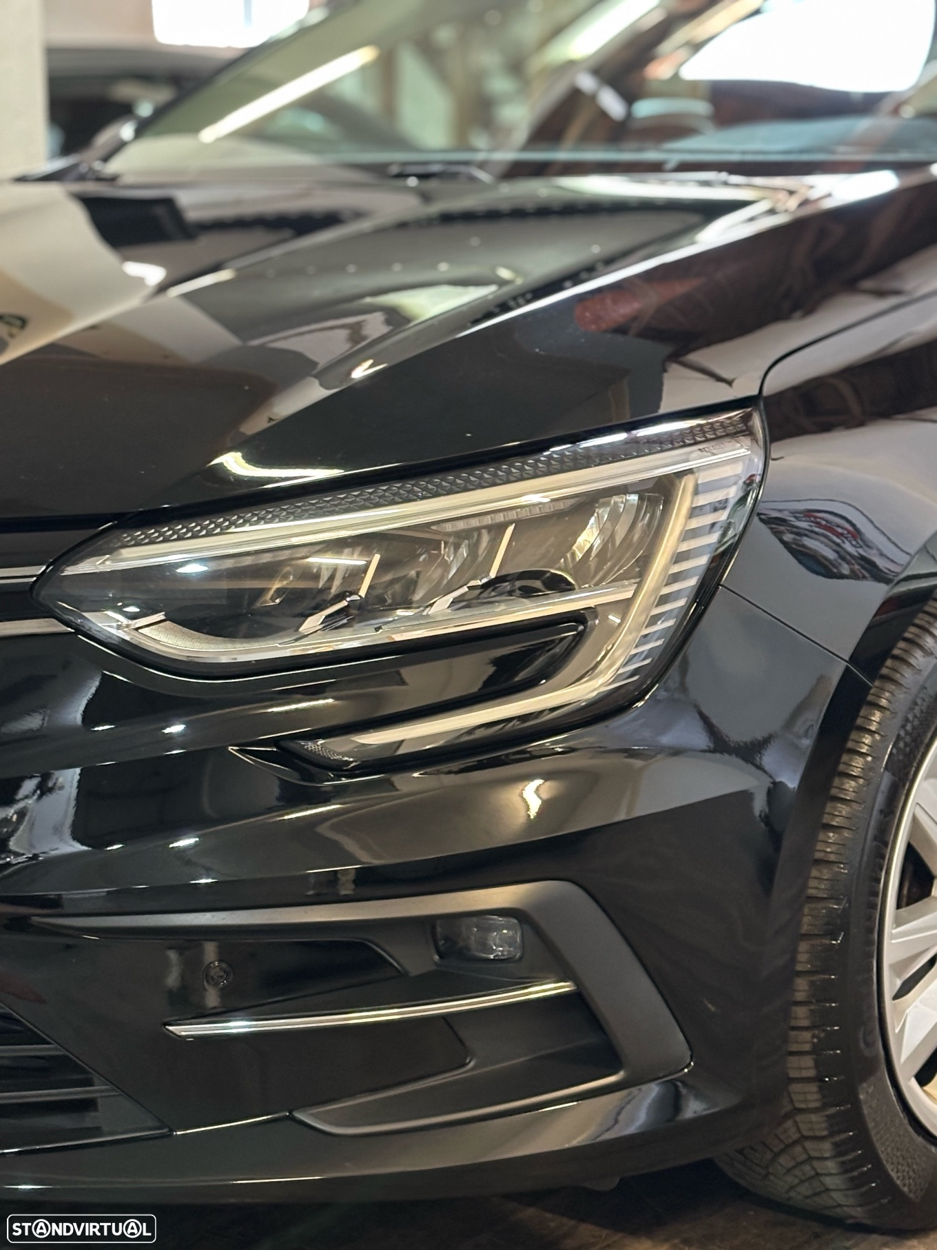 Renault Mégane Sport Tourer 1.5 Blue dCi Limited EDC - 8