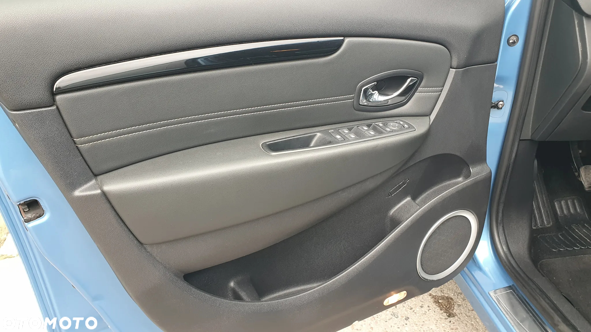 Renault Scenic 1.6 dCi Energy Limited - 37