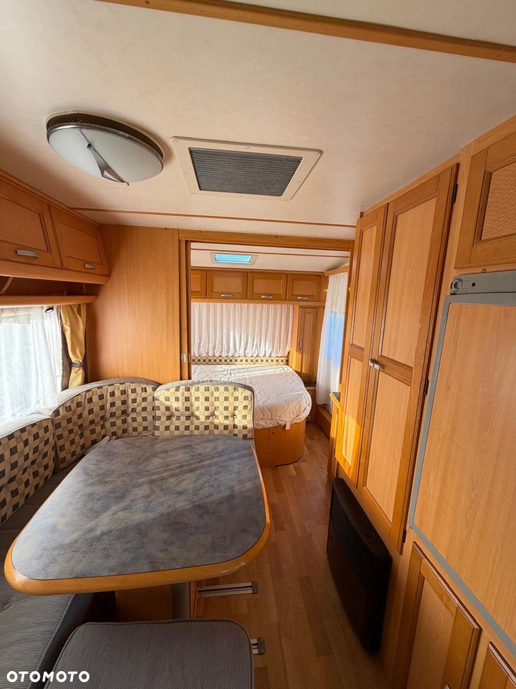 LMC CARAVAN - 15