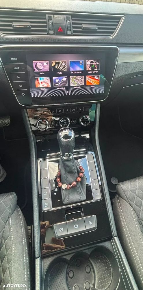 Skoda Superb 2.0 TDI DSG Ambition - 9