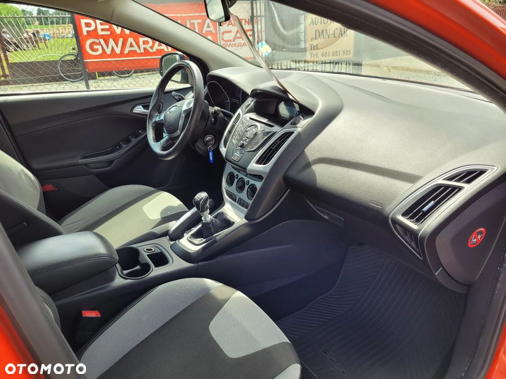 Ford Focus 1.0 EcoBoost Start-Stopp-System Champions Edition - 13