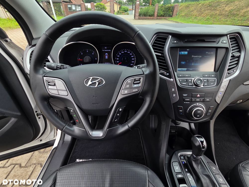 Hyundai Santa Fe 2.2 CRDi 4WD CPF Automatik Premium - 28