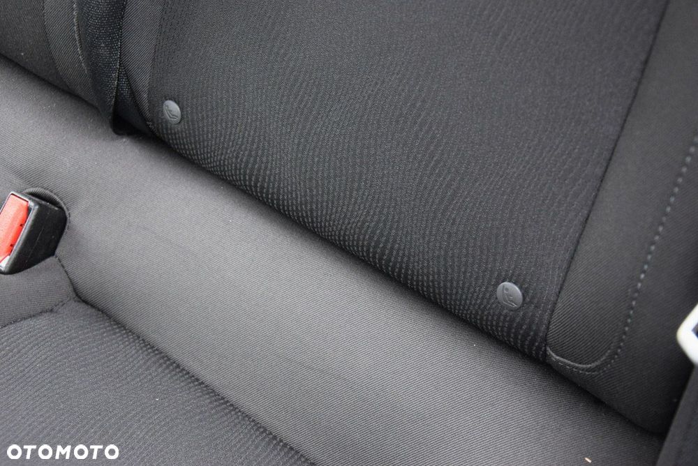 Opel Insignia 1.8 Cosmo - 23