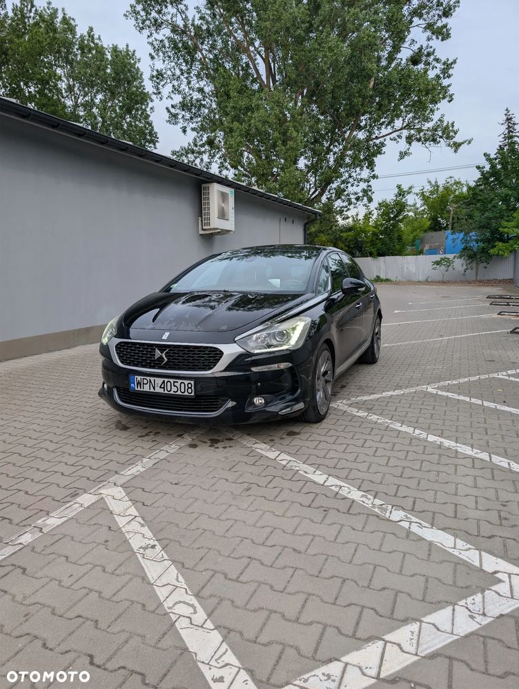 Citroën DS5 HDi 165 SportChic - 2