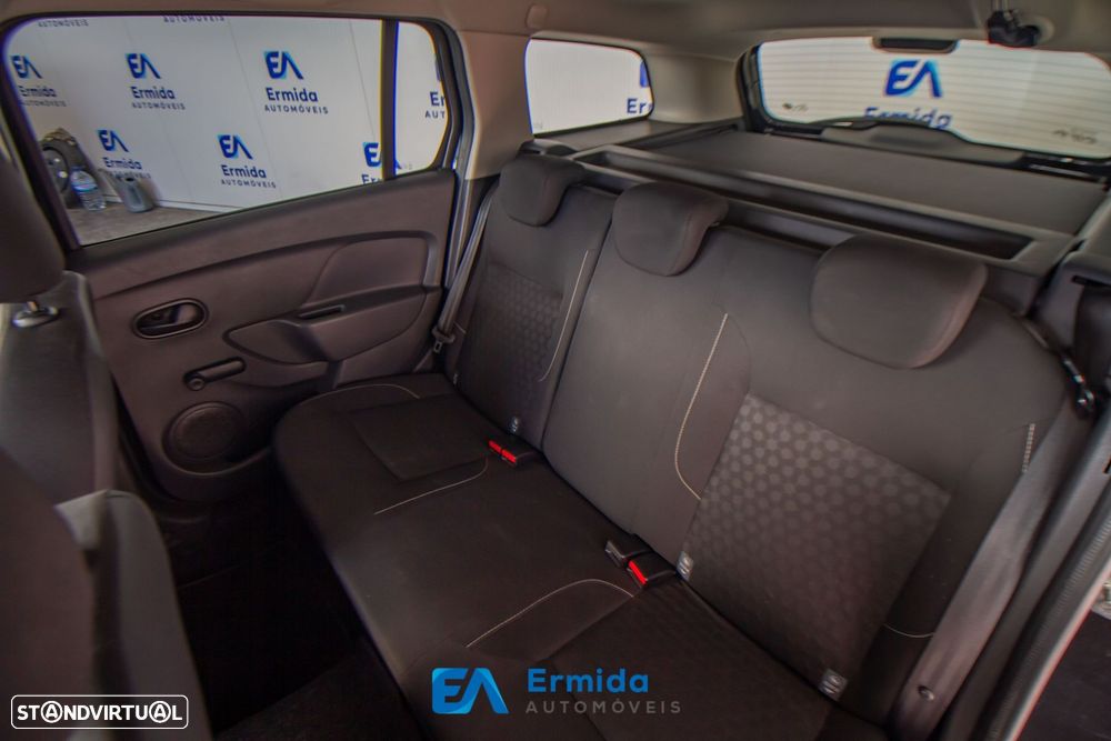 Dacia Logan MCV 0.9 TCe Stepway - 27