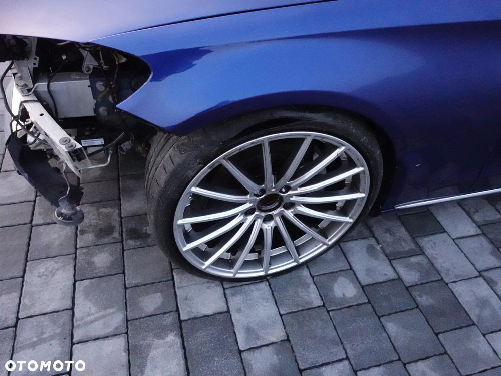 Mercedes-Benz Klasa C 200 9G-TRONIC Avantgarde - 11