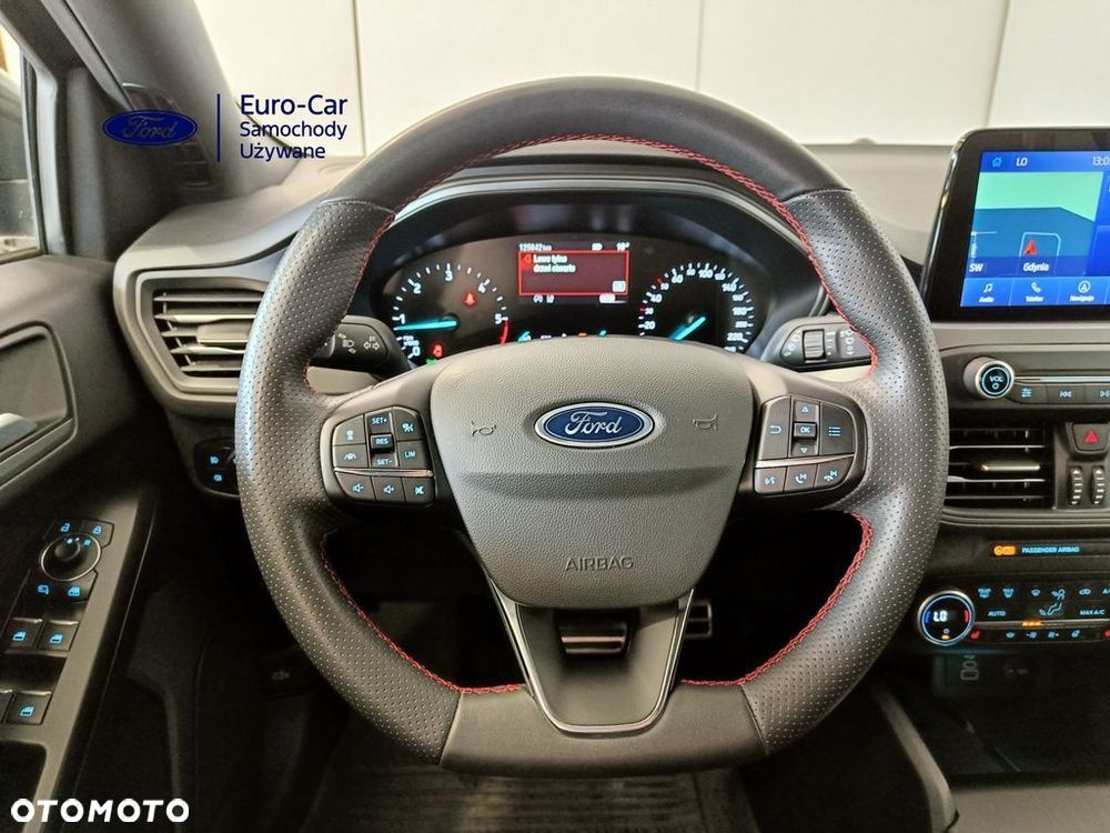 Ford Focus 1.5 EcoBlue Start-Stopp-System ST-LINE STYLE - 19