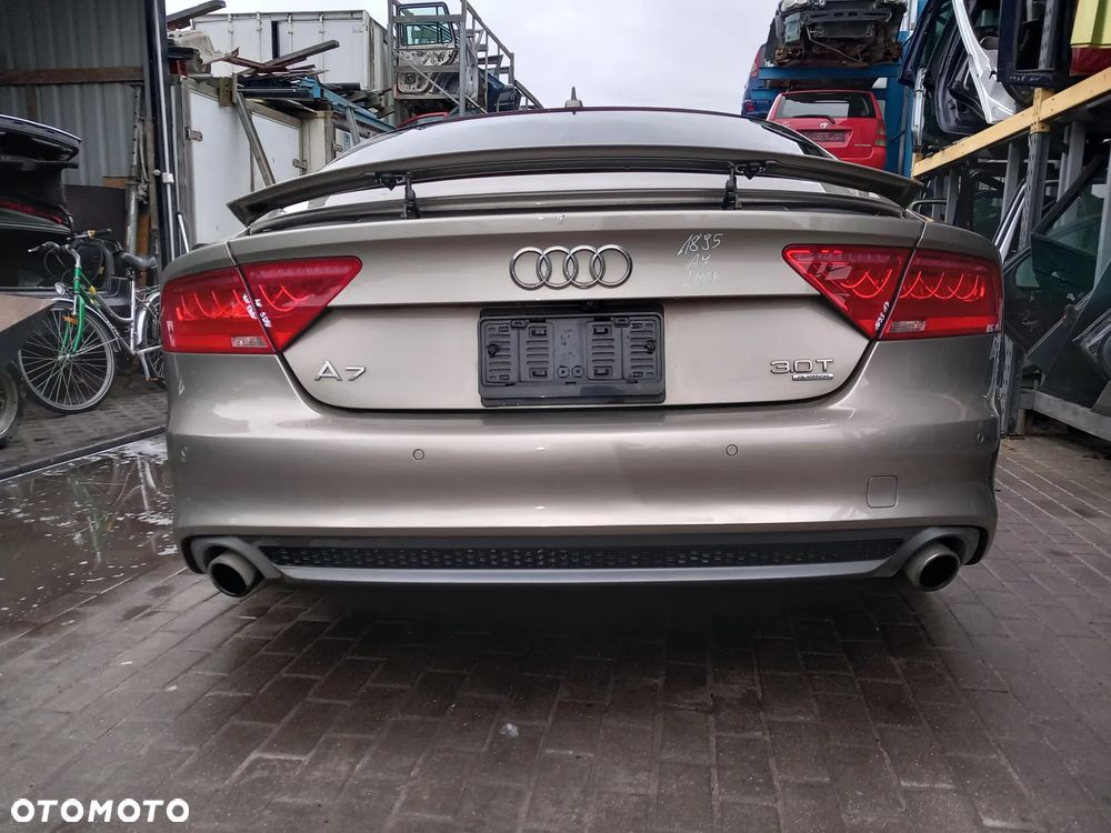 AUDI A7 ZDERZAK TYLNY TYŁ S-LINE USA PARKTRONIC KOLOR: LZ1Y - 1