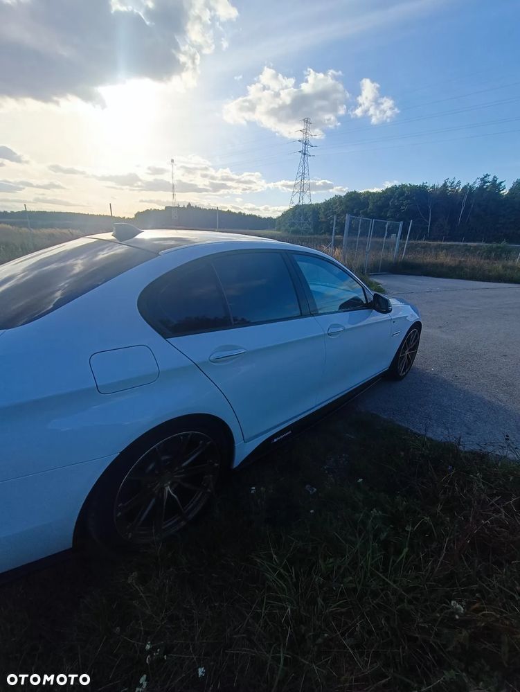 BMW Seria 5 535i - 8