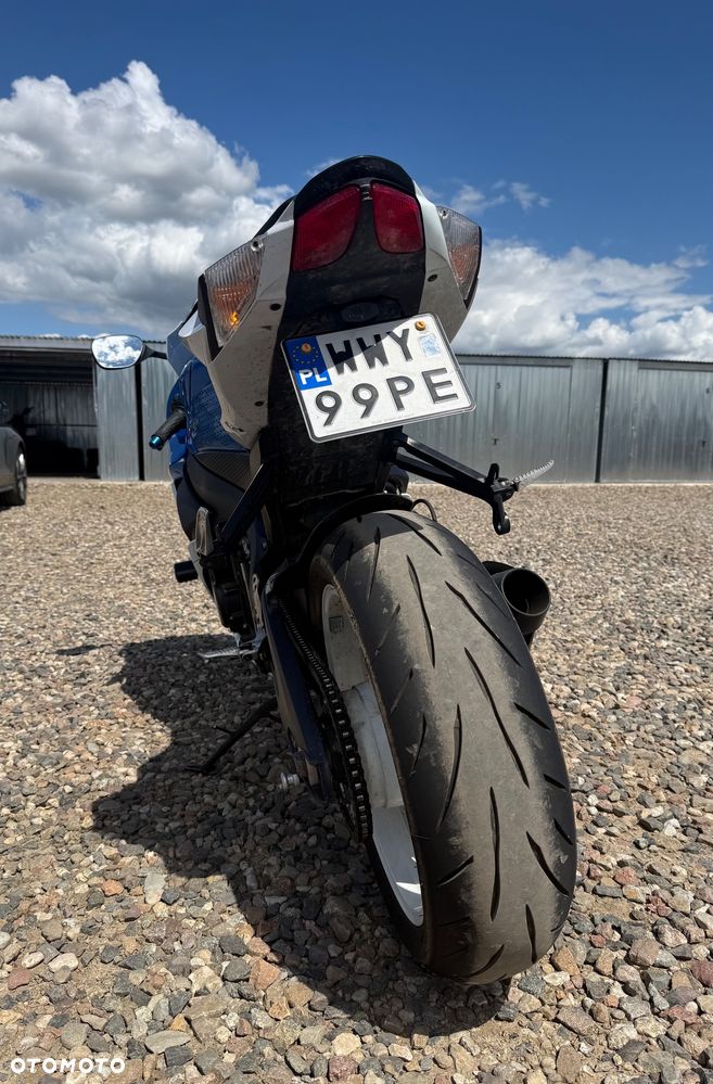 Suzuki GSX-R - 2