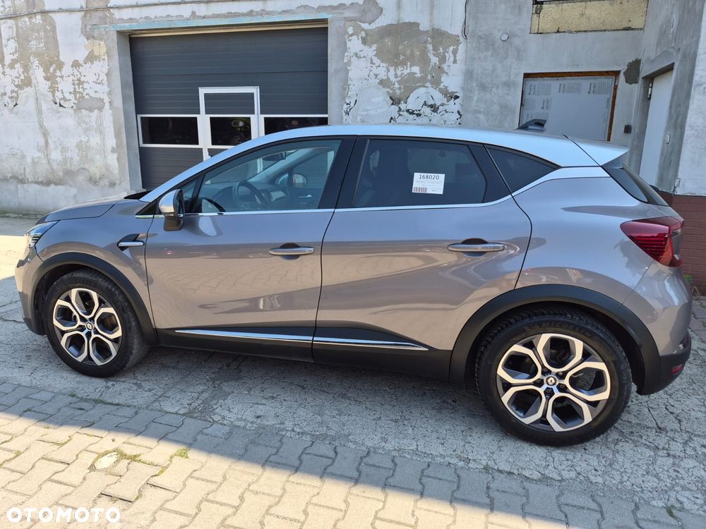 Renault Captur - 22