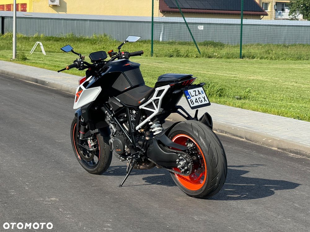 KTM Super Duke - 13