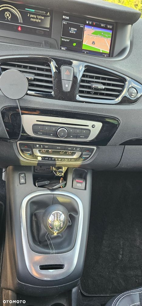 Renault Scenic Energy dCi 130 S&S Bose Edition - 27