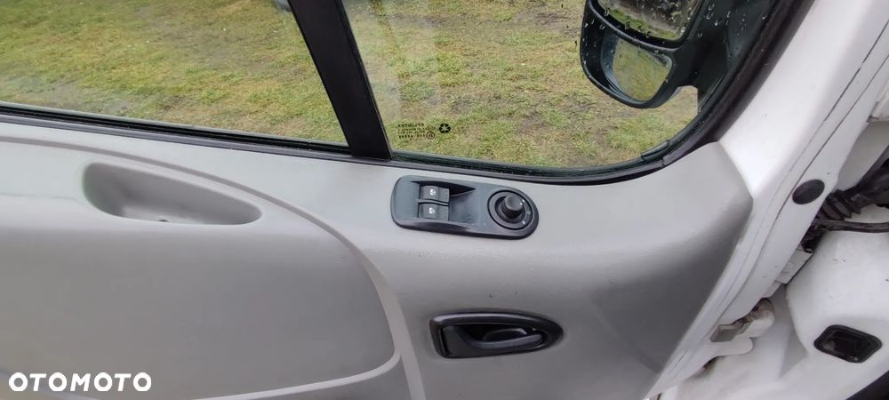 Renault Trafic - 7