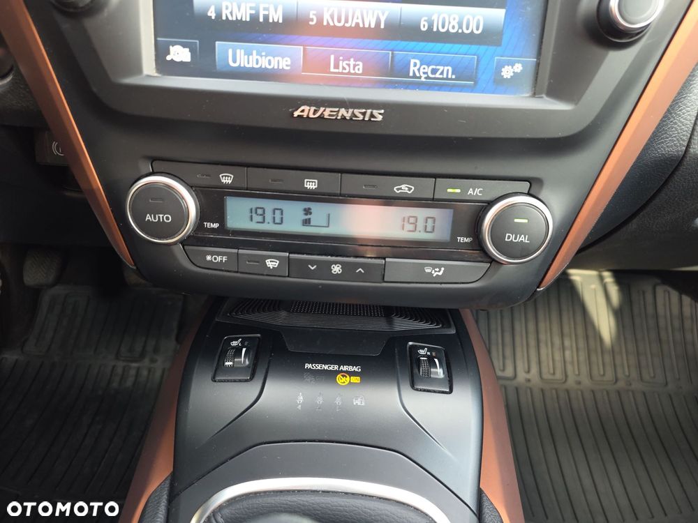 Toyota Avensis - 19