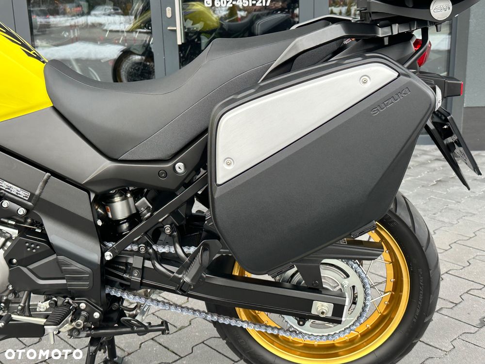 Suzuki V-STROM - 30