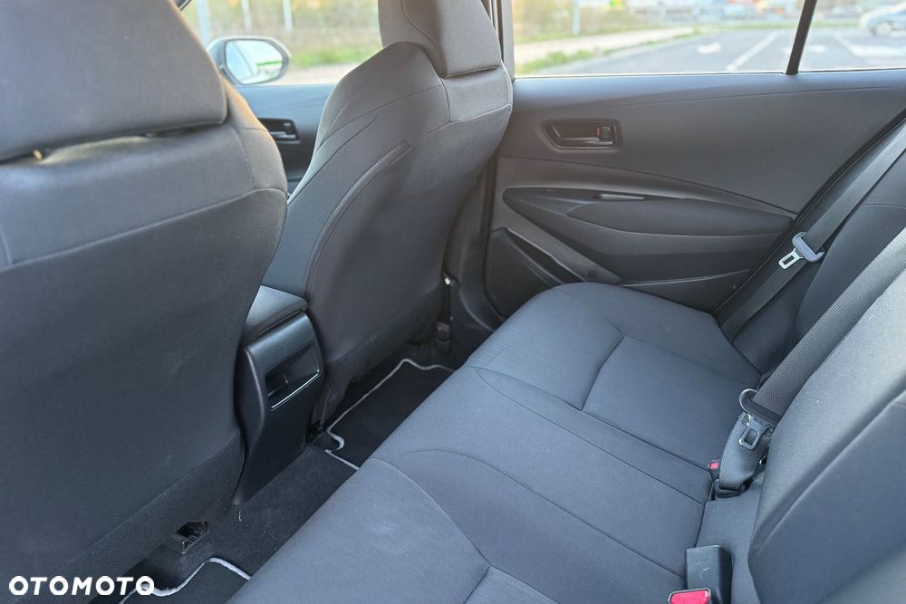 Toyota Corolla 1.8 Hybrid Active - 25