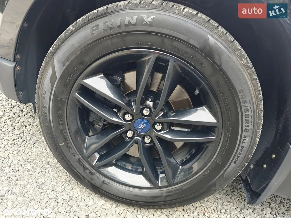 Ford Edge - 9