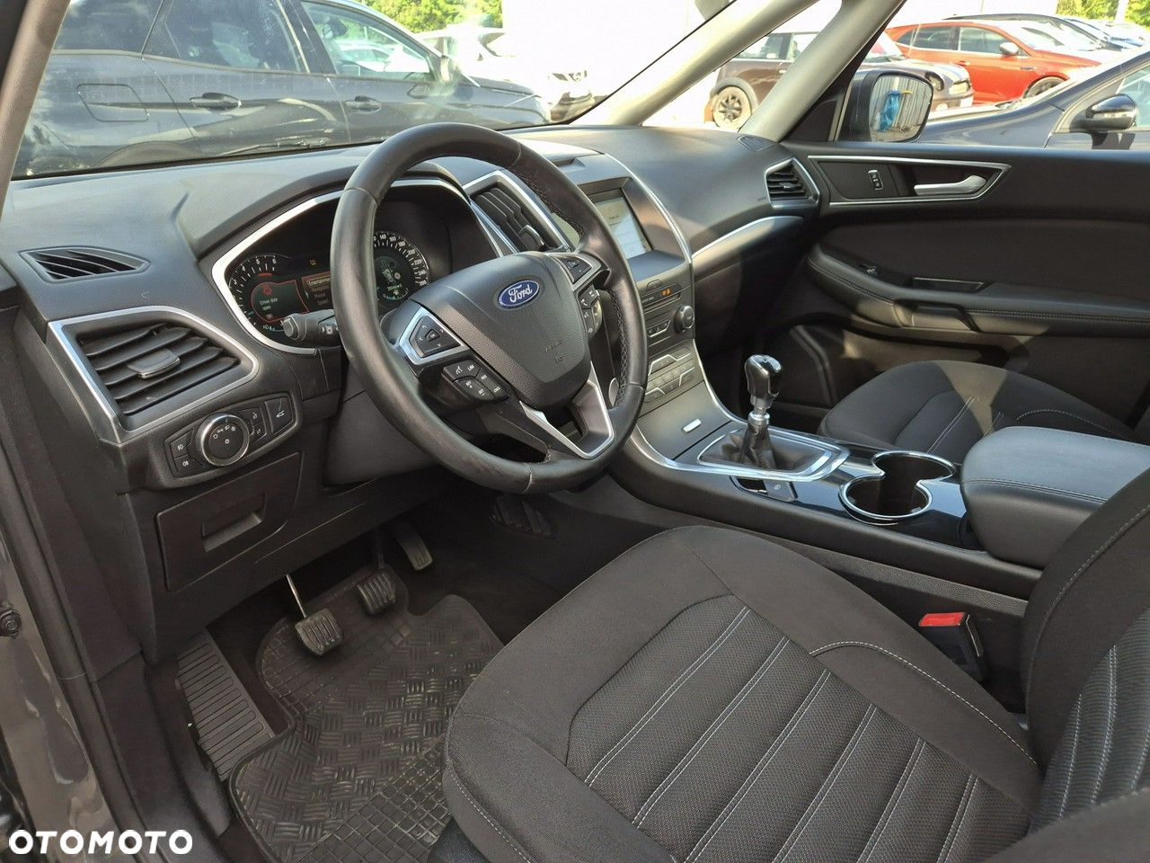Ford Galaxy 2.0 TDCi Titanium - 12