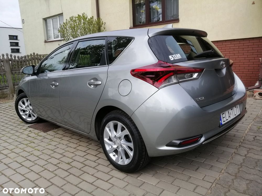 Toyota Auris 1.33 Dual-VVT-i Edition - 8