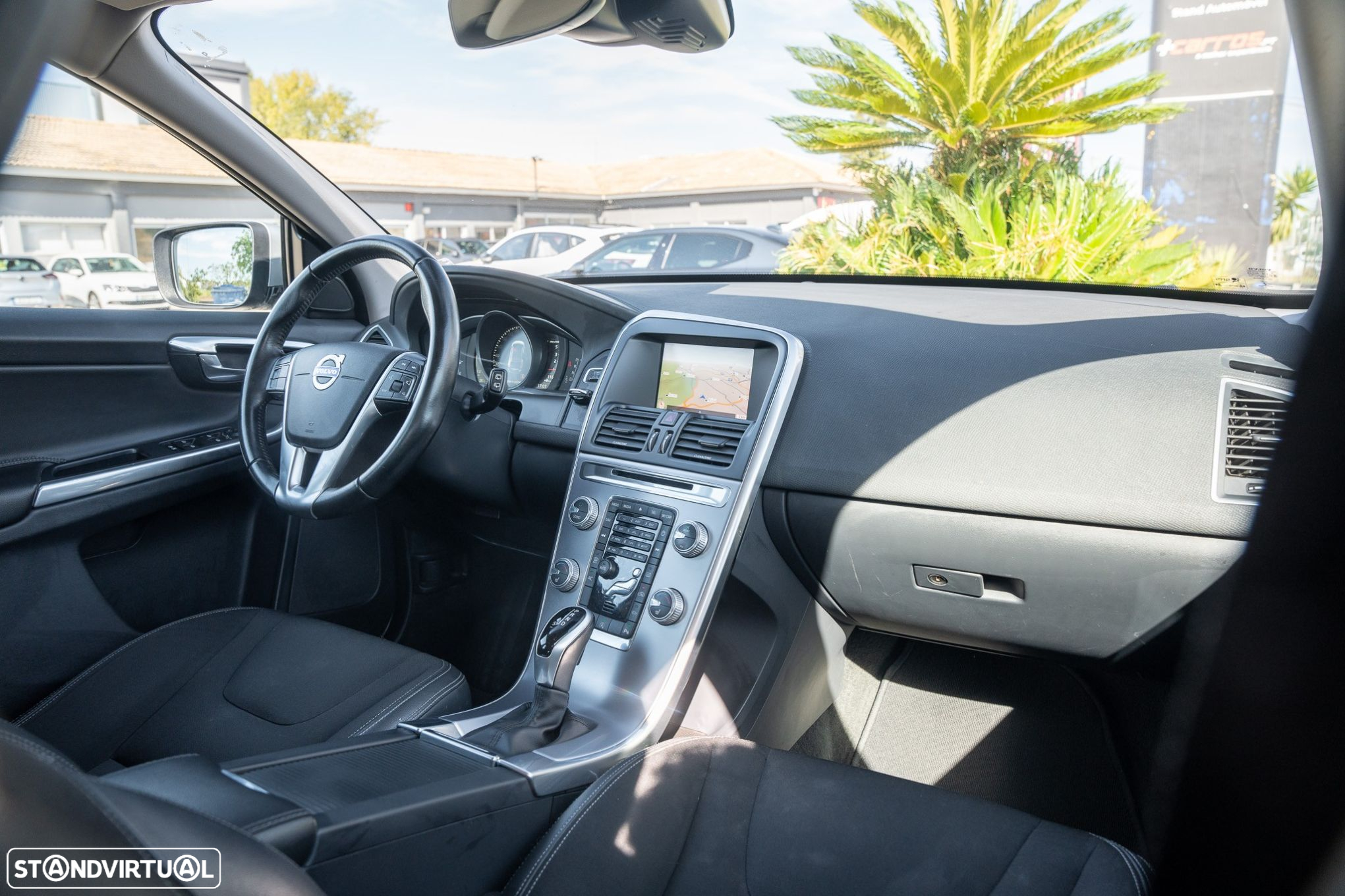 Volvo XC 60 2.0 D3 Summum Geartronic - 15