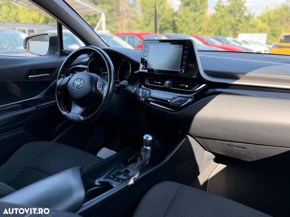 Toyota C-HR 1.2 Turbo 4x2 CVT C-ult - 5