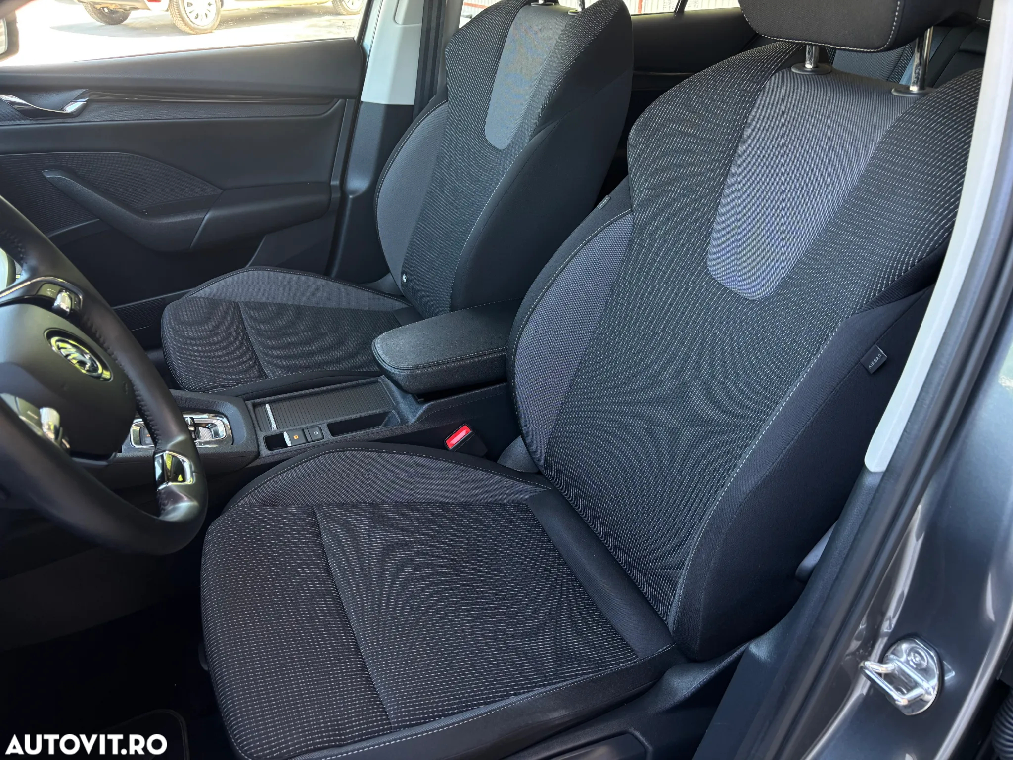 Skoda Octavia 2.0 TDI DSG Ambition - 12