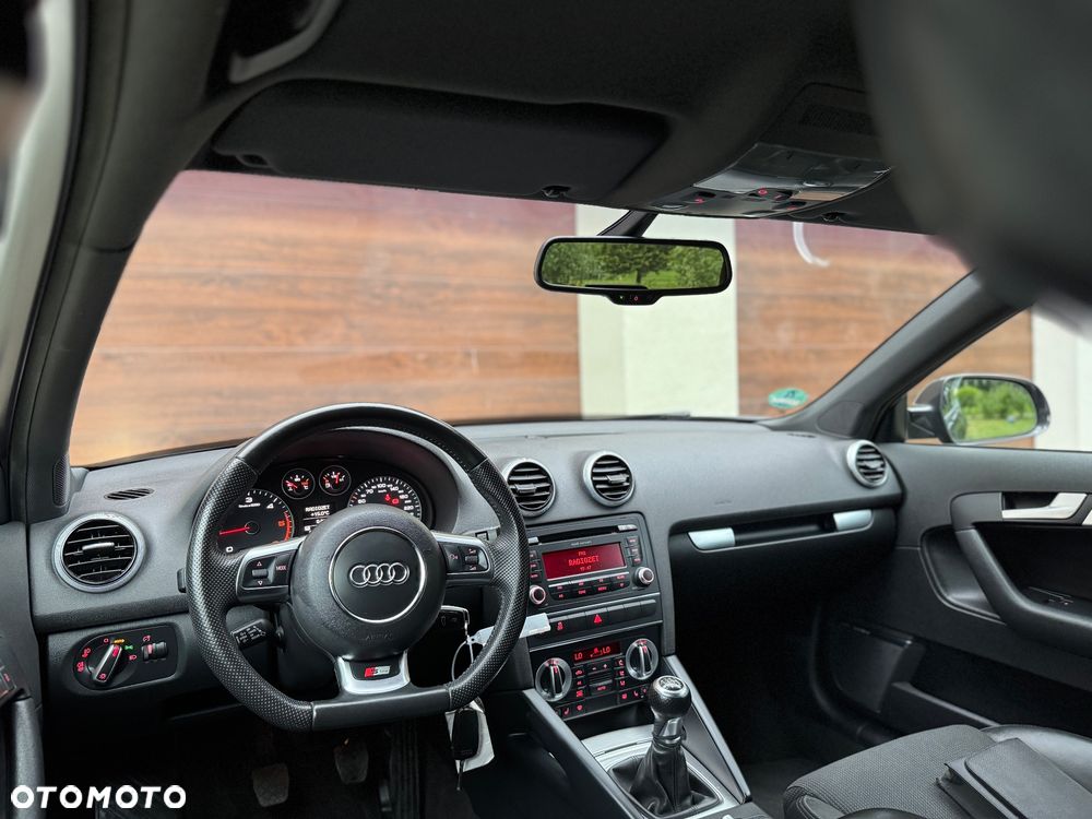 Audi A3 Sportback 2.0 TDI DPF S line Sportpaket - 28