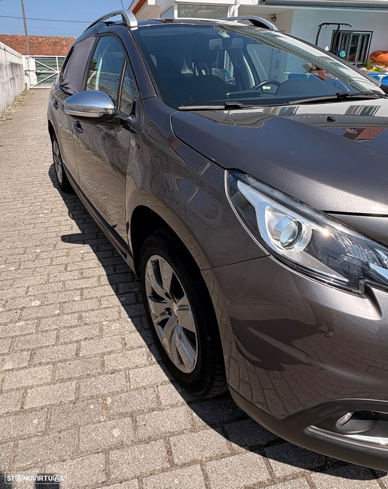 Peugeot 2008 1.6 BlueHDi Style - 8
