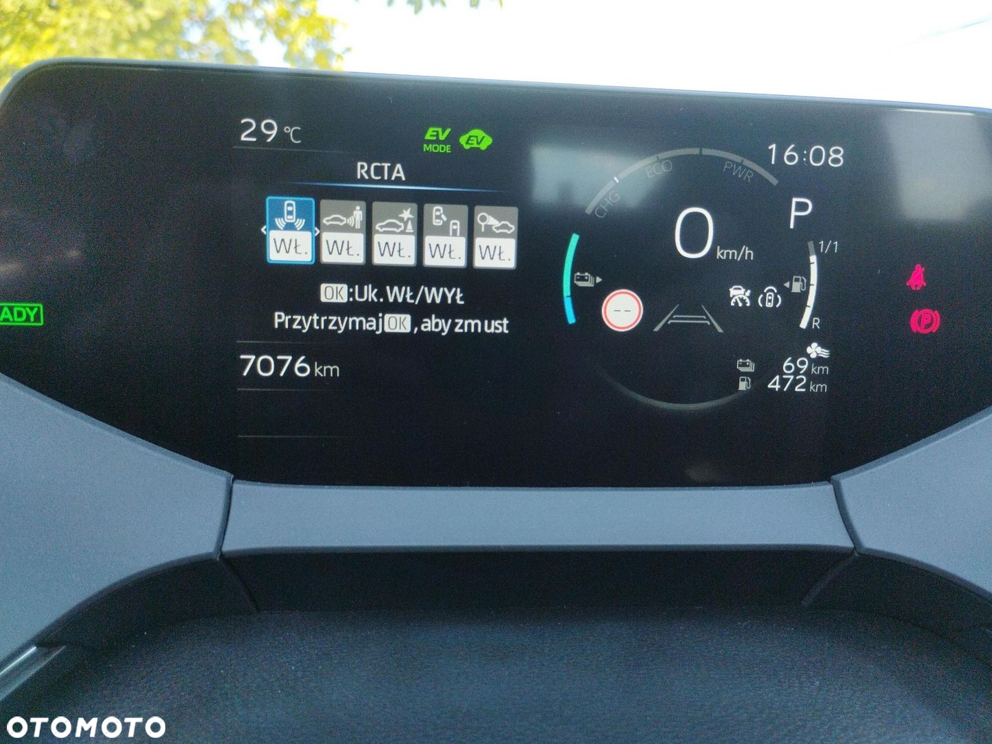 Toyota Prius - 16