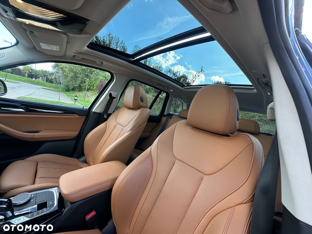 BMW X3 xDrive30i - 28