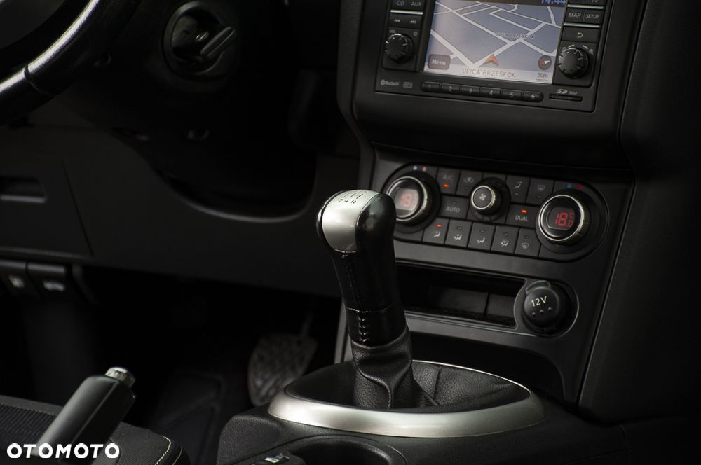 Nissan Qashqai - 25